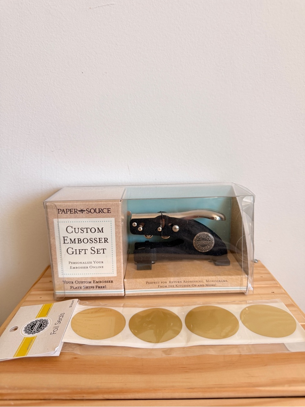 ✨Paper Source Custom Embosser Gift Set + Gold Foil Seals | Open Box Unused